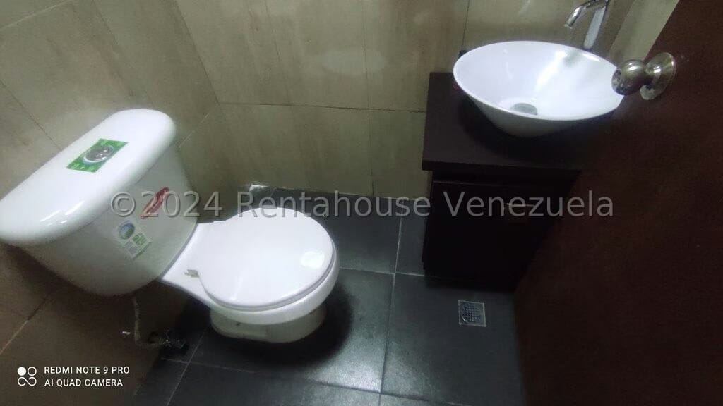 Comercial (Local Comercial) en Alquiler en San Bernardino, Distrito Metropolitano - 7
