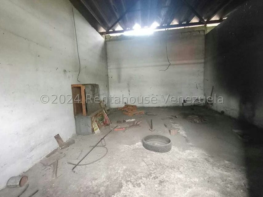 Comercial (Galpon - Deposito) en Venta en Zona Industrial, Carabobo - 42