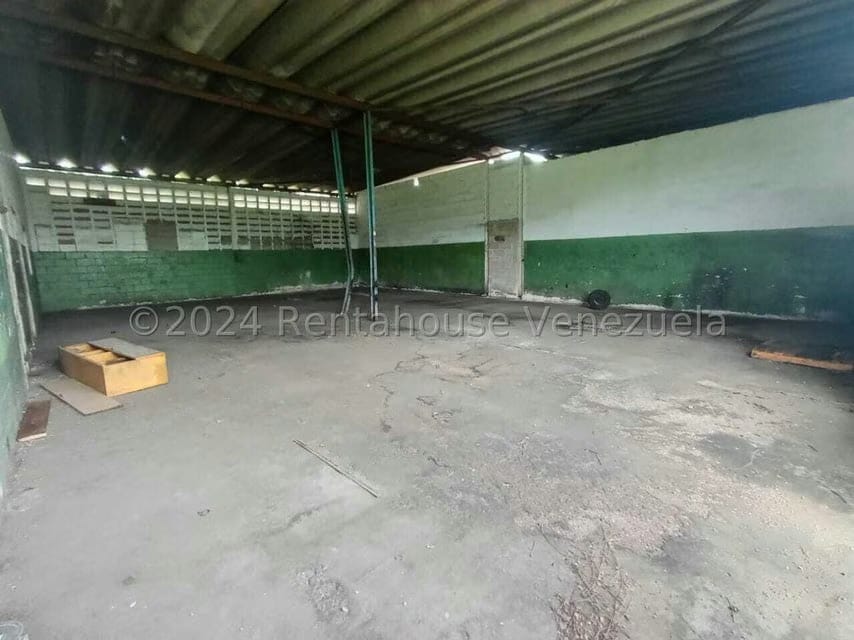 Comercial (Galpon - Deposito) en Venta en Zona Industrial, Carabobo - 43