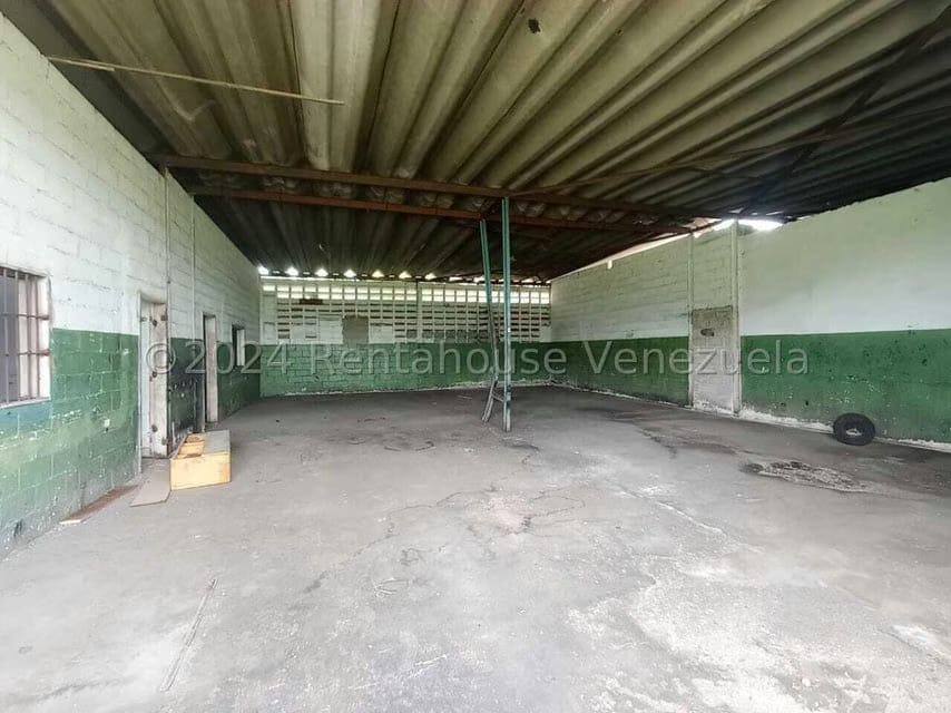 Comercial (Galpon - Deposito) en Venta en Zona Industrial, Carabobo - 48