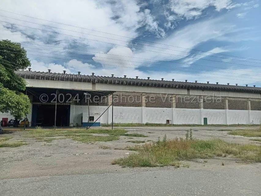 Comercial (Galpon - Deposito) en Venta en Zona Industrial, Carabobo - 6