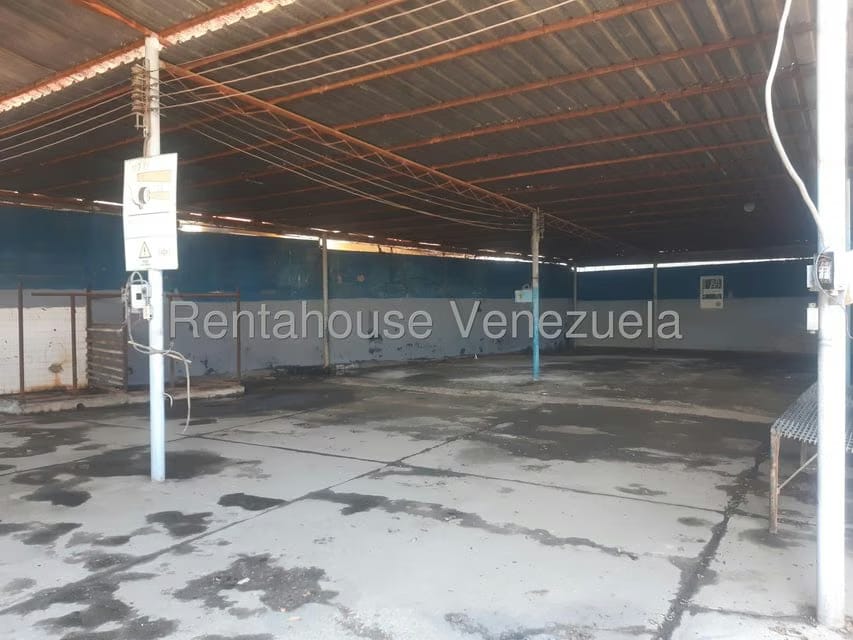 Comercial (Galpon - Deposito) en Alquiler en Intercomunal, Zulia - 6