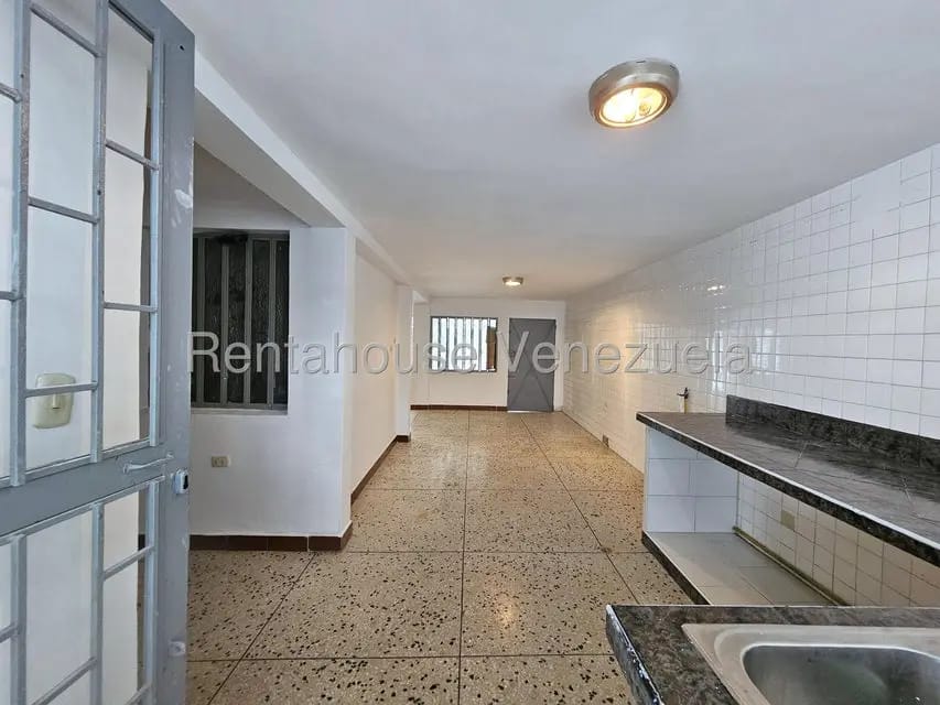 Casa (1 Nivel) en Venta en Patarata, Lara - 18