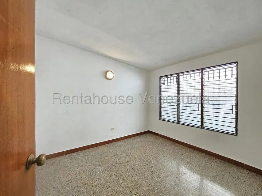 Casa (1 Nivel) en Venta en Patarata, Lara - 10