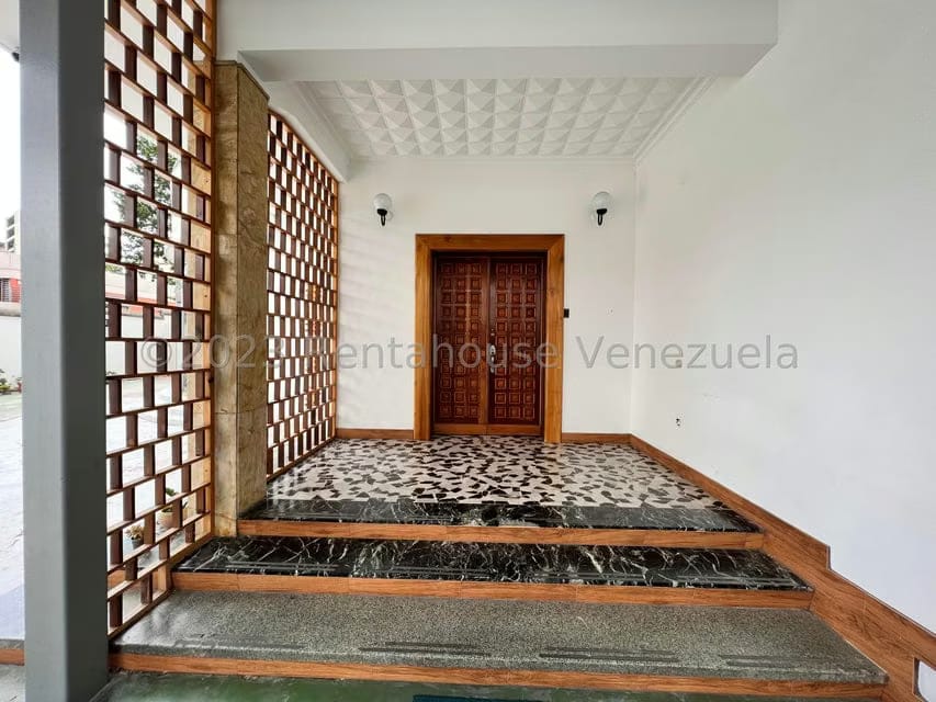 Casa (1 Nivel) en Venta en Santa Monica, Distrito Metropolitano - 4