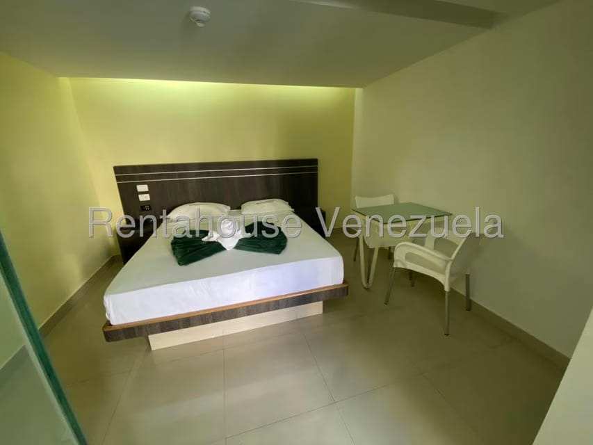 Comercial (Posada) en Venta en Municipio Carrizal, Miranda - 24