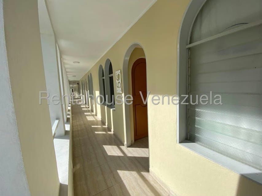Comercial (Posada) en Venta en Municipio Carrizal, Miranda - 32