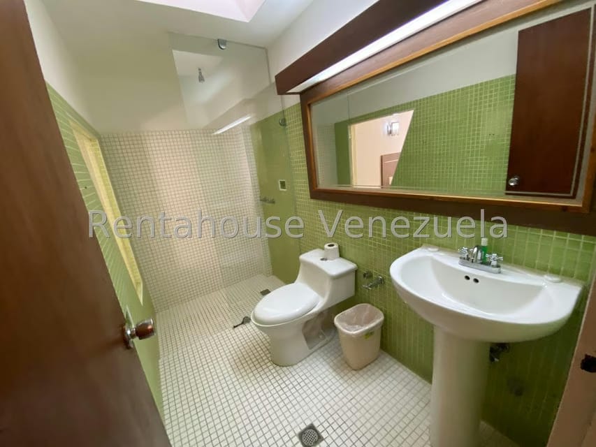 Comercial (Posada) en Venta en Municipio Carrizal, Miranda - 36