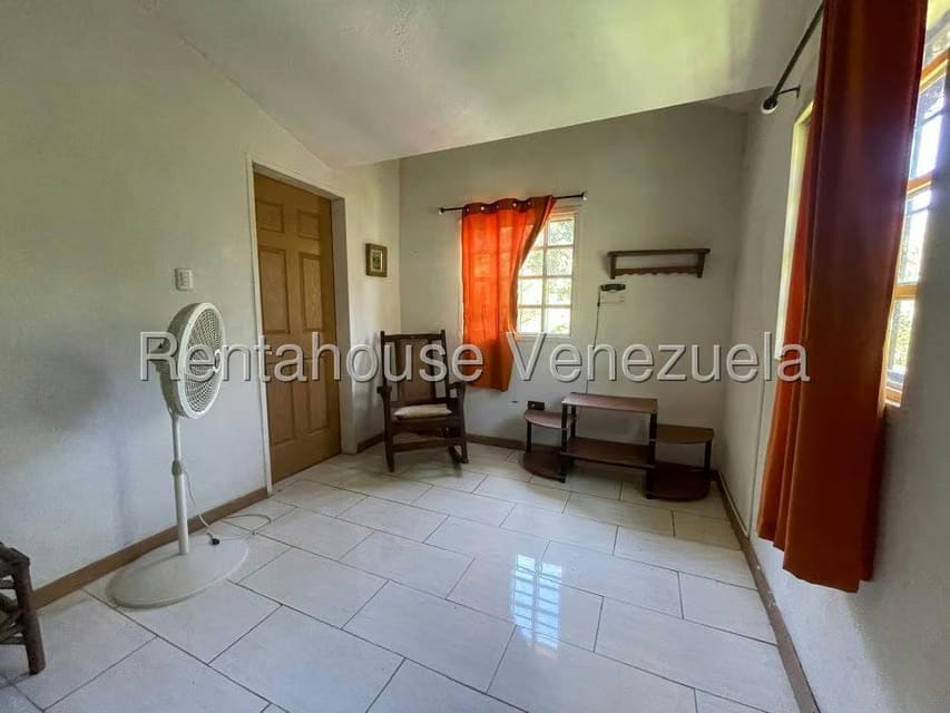 Casa (Duplex) en Venta en La Union, Distrito Metropolitano - 28