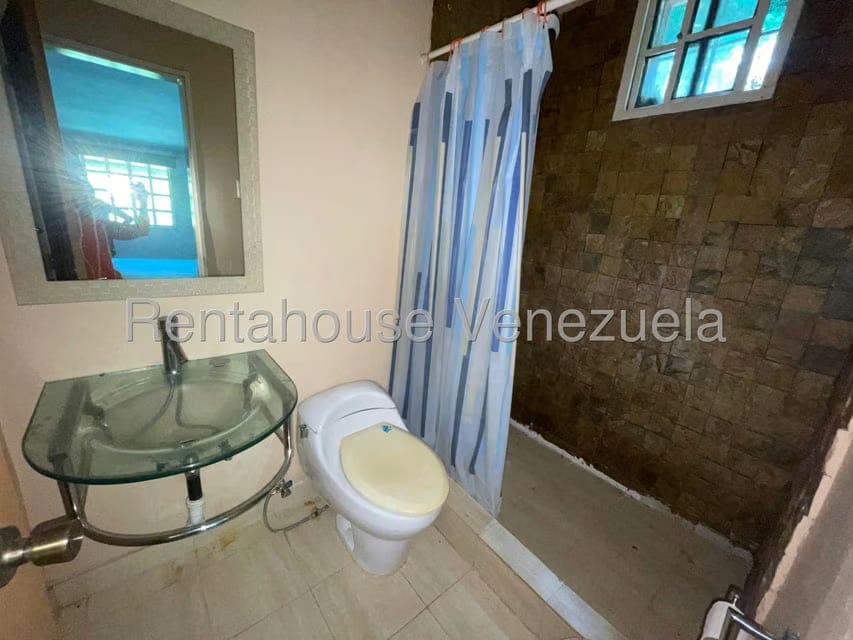 Casa (Duplex) en Venta en La Union, Distrito Metropolitano - 35