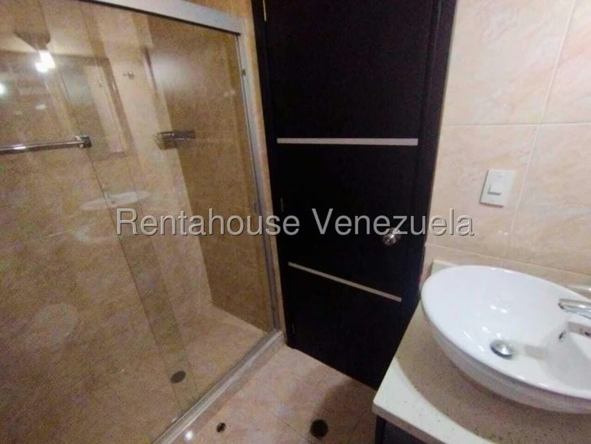 Apartamento (1 Nivel) en Venta en Parroquia Santa Rosa, Lara - 21