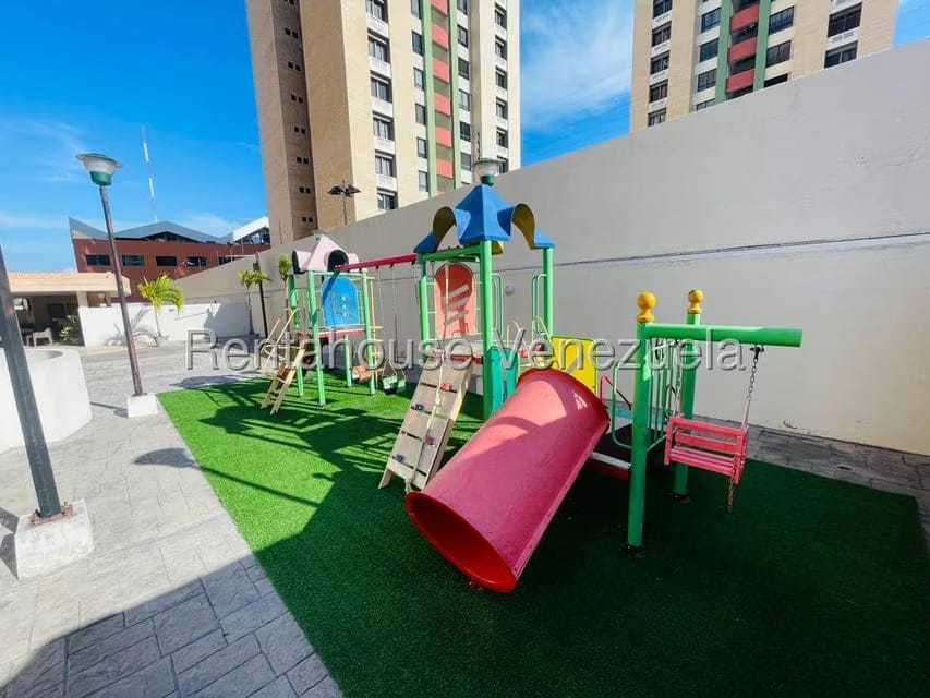 Apartamento (1 Nivel) en Venta en Parroquia Santa Rosa, Lara - 25