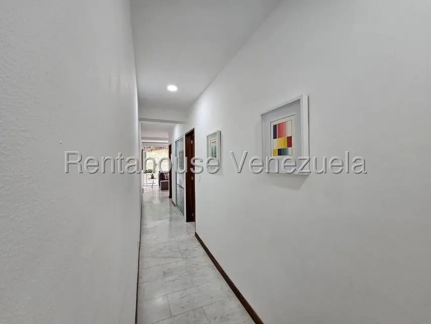 Apartamento (1 Nivel) en Venta en Lomas de Las Mercedes, Distrito Metropolitano - 4