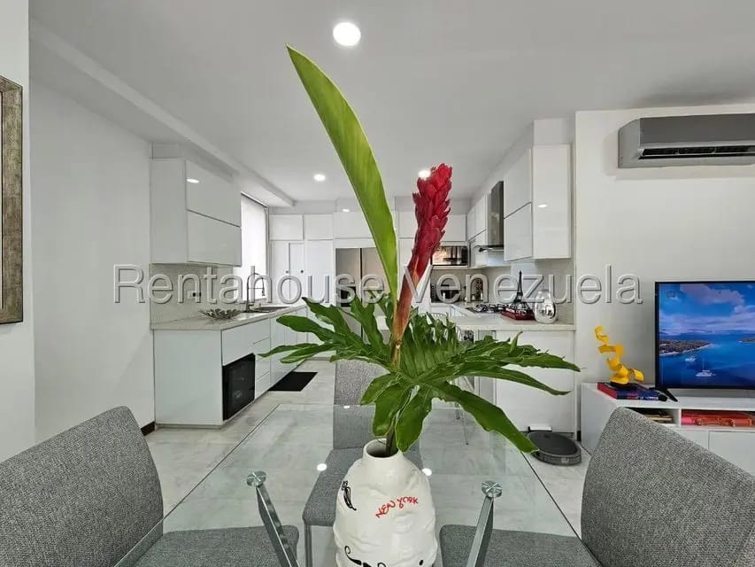 Apartamento (1 Nivel) en Venta en Lomas de Las Mercedes, Distrito Metropolitano - 34