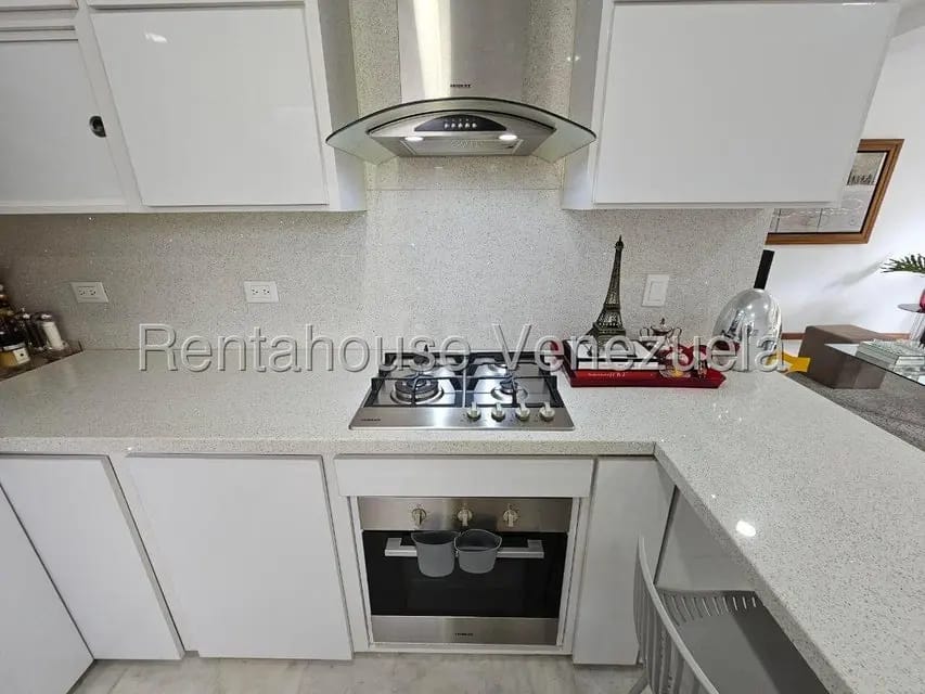 Apartamento (1 Nivel) en Venta en Lomas de Las Mercedes, Distrito Metropolitano - 42