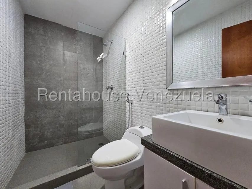 Apartamento (1 Nivel) en Venta en Lomas de Las Mercedes, Distrito Metropolitano - 10
