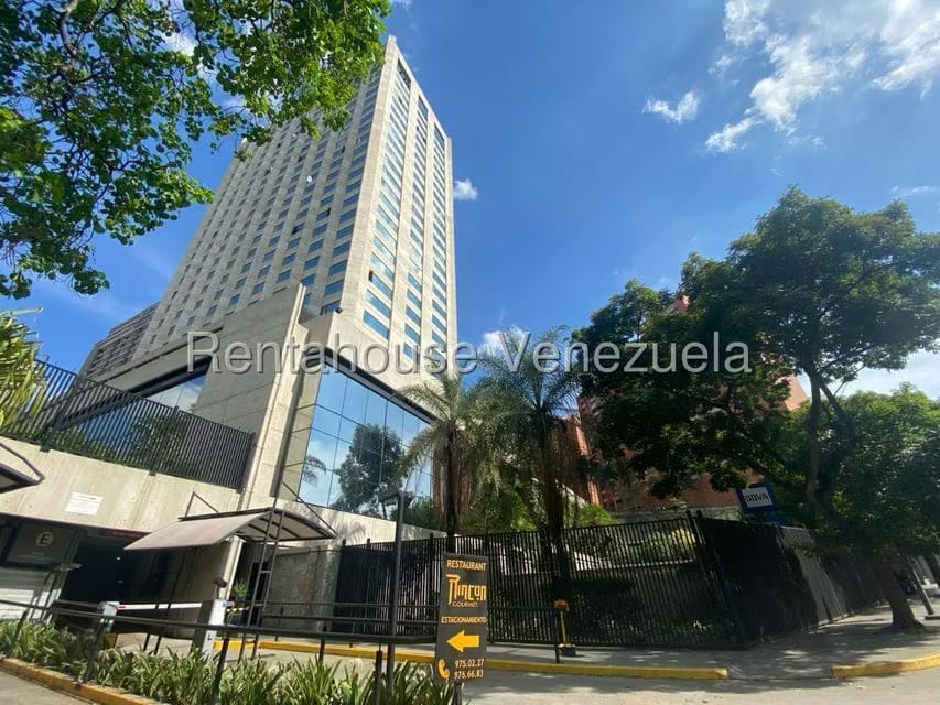 Comercial (Oficina) en Alquiler en Prados del Este, Distrito Metropolitano - 2