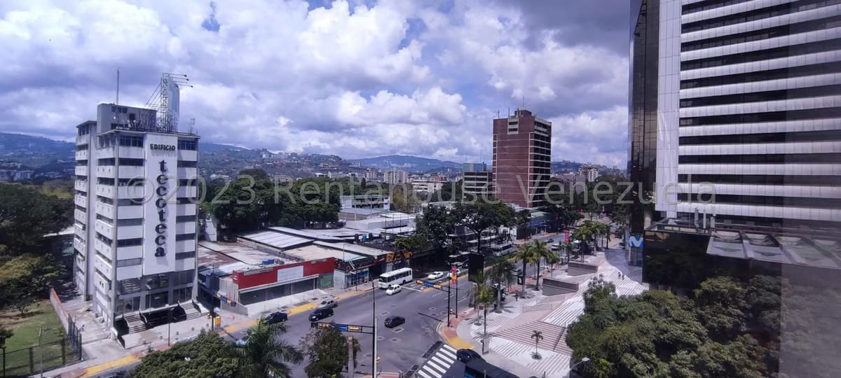 Comercial (Oficina) en Venta en Los Palos Grandes, Distrito Metropolitano - 16