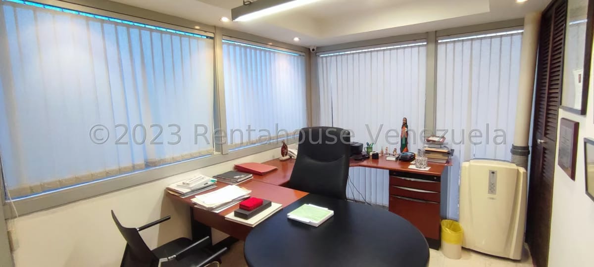 Comercial (Oficina) en Venta en Los Palos Grandes, Distrito Metropolitano - 18