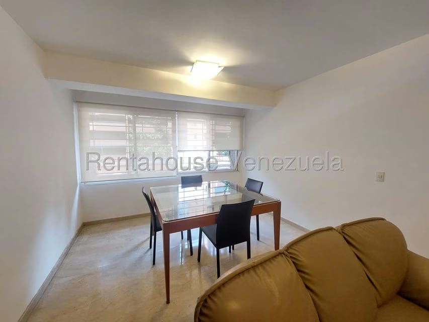 Apartamento (1 Nivel) en Alquiler en Campo Alegre, Distrito Metropolitano - 15