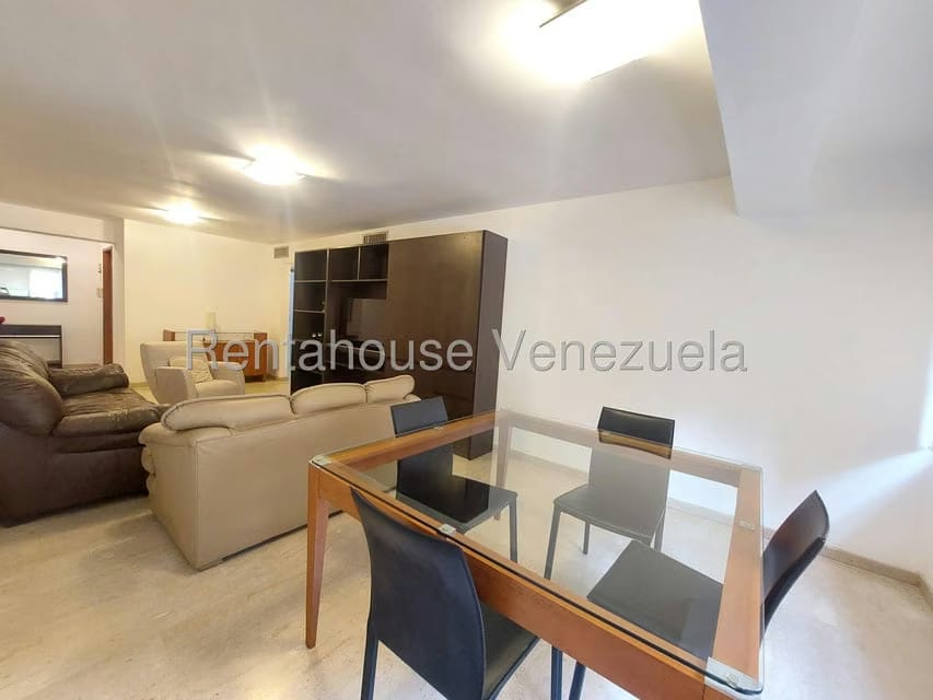 Apartamento (1 Nivel) en Alquiler en Campo Alegre, Distrito Metropolitano - 18