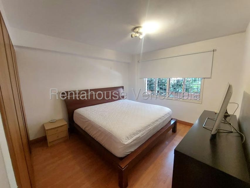 Apartamento (1 Nivel) en Alquiler en Campo Alegre, Distrito Metropolitano - 21