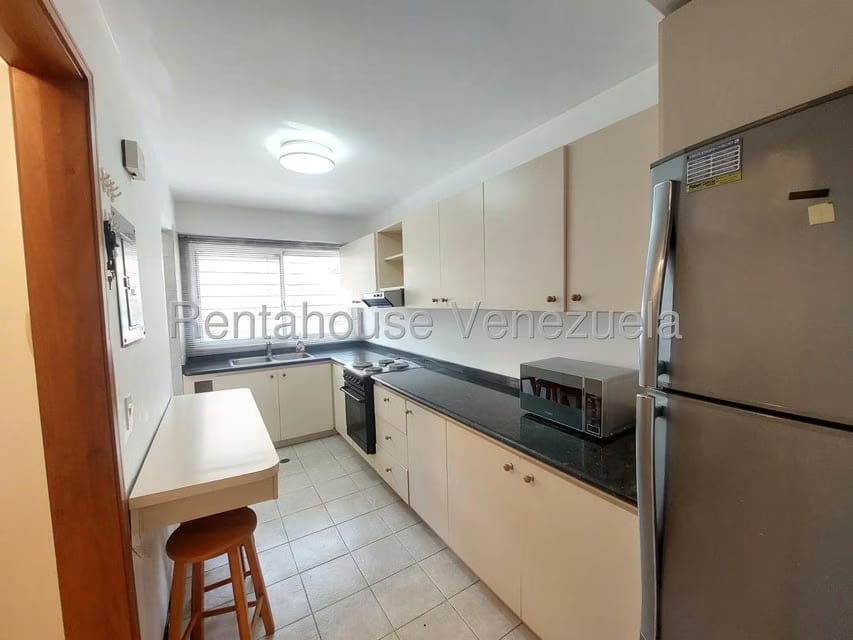 Apartamento (1 Nivel) en Alquiler en Campo Alegre, Distrito Metropolitano - 26
