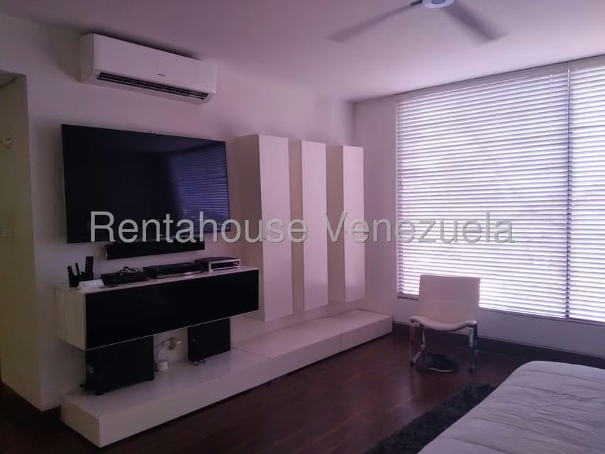 Casa (1 Nivel) en Alquiler en El Milagro, Zulia - 16