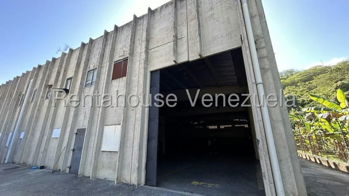 Comercial (Local Comercial) en Venta en Sector Industrial Cloris, Miranda - 44