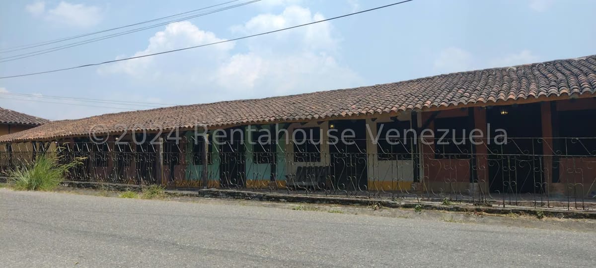 Comercial (Local Comercial) en Alquiler en Monte Claro, Distrito Metropolitano - 2