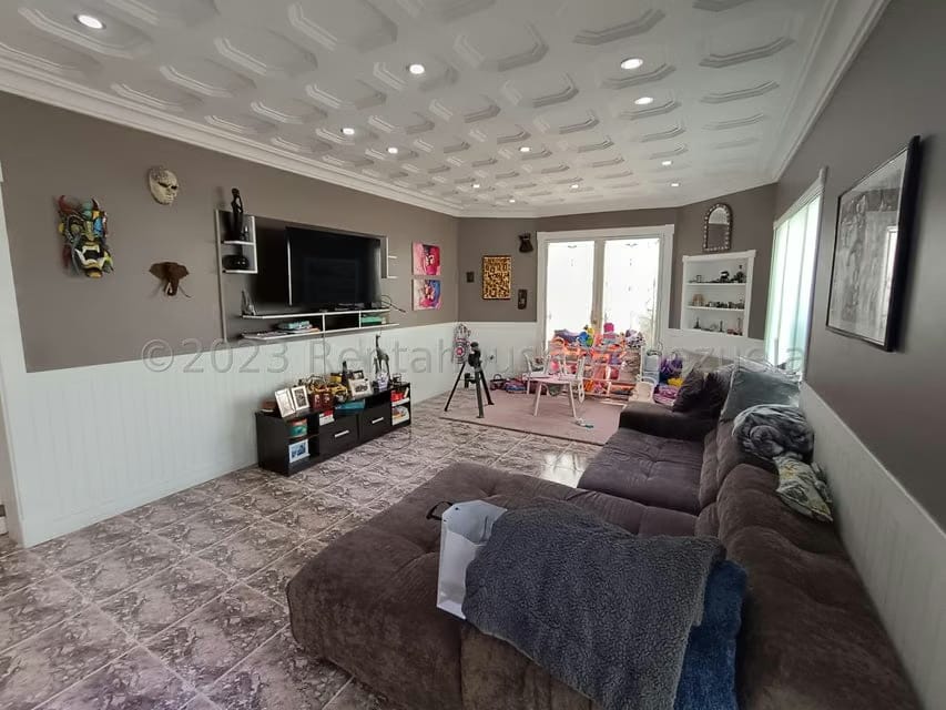 Casa (1 Nivel) en Venta en San Bernardino, Distrito Metropolitano - 11