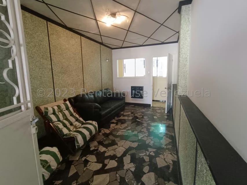Casa (1 Nivel) en Venta en San Bernardino, Distrito Metropolitano - 102