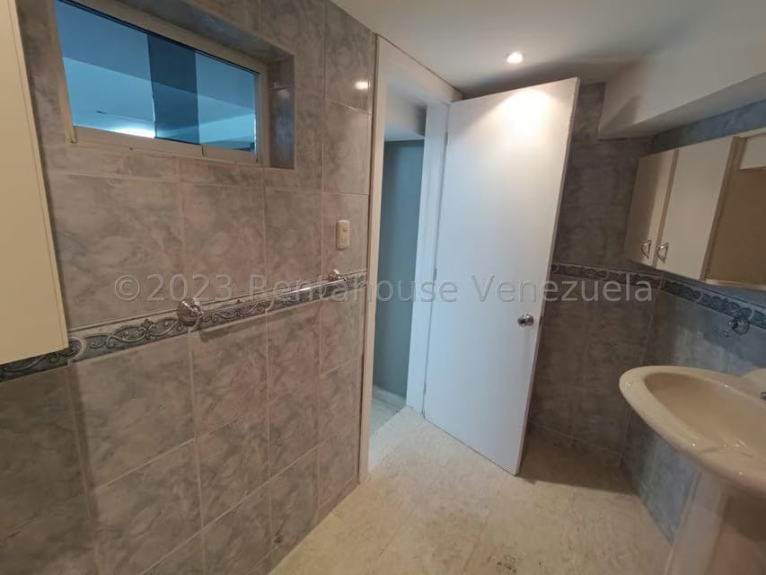 Casa (1 Nivel) en Venta en San Bernardino, Distrito Metropolitano - 110