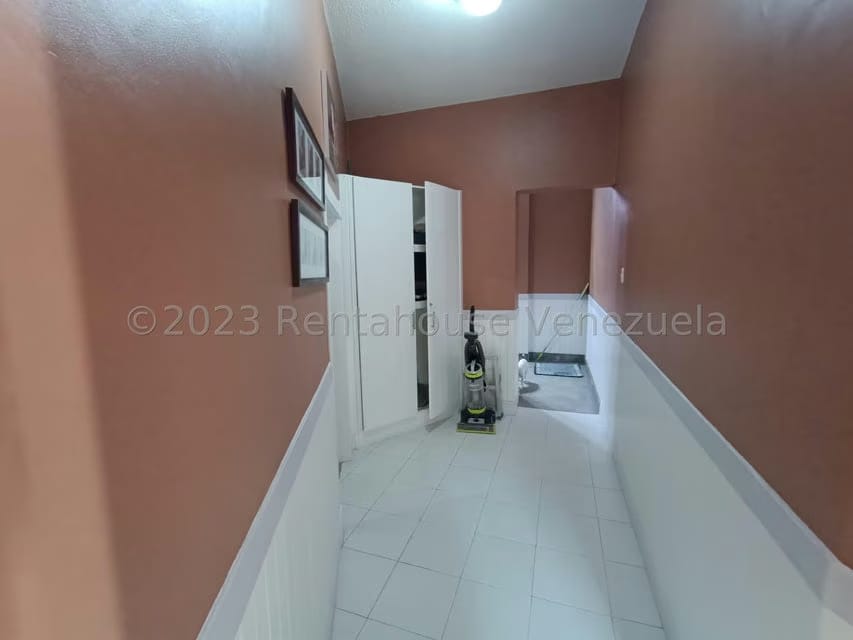 Casa (1 Nivel) en Venta en San Bernardino, Distrito Metropolitano - 35