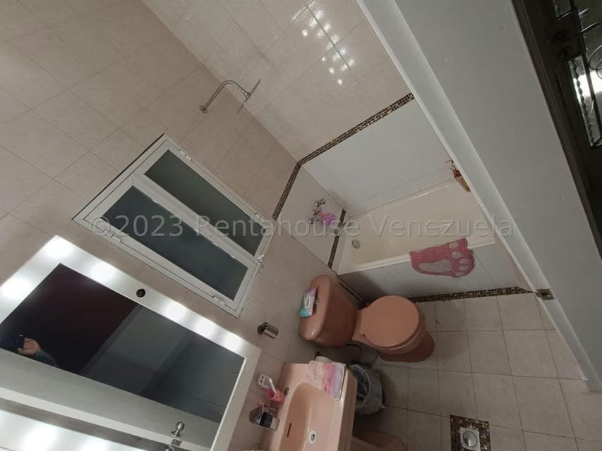 Casa (1 Nivel) en Venta en San Bernardino, Distrito Metropolitano - 49