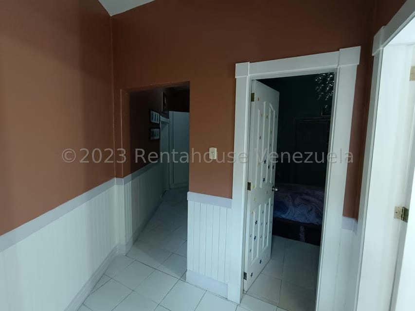 Casa (1 Nivel) en Venta en San Bernardino, Distrito Metropolitano - 51