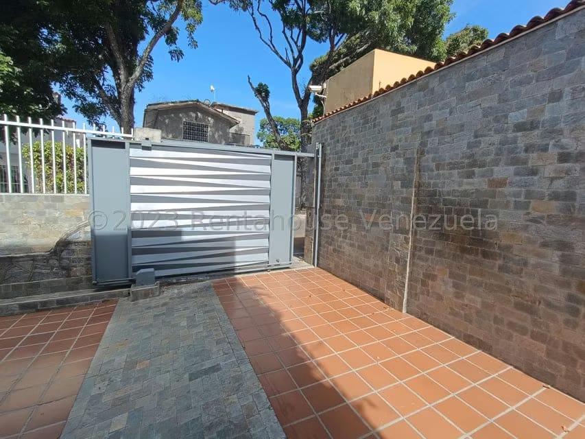 Casa (1 Nivel) en Venta en San Bernardino, Distrito Metropolitano - 8
