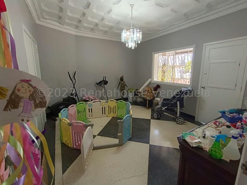 Casa (1 Nivel) en Venta en San Bernardino, Distrito Metropolitano - 78