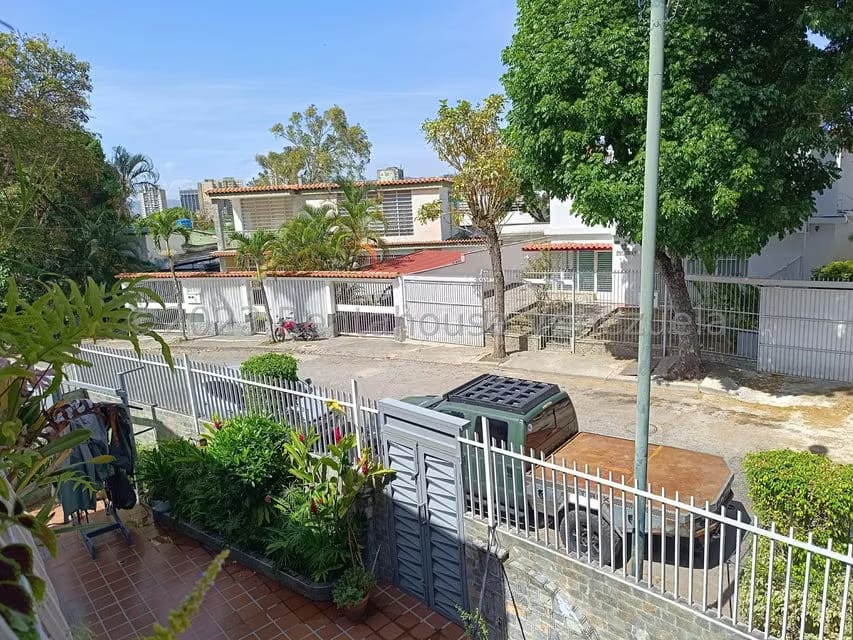 Casa (1 Nivel) en Venta en San Bernardino, Distrito Metropolitano - 83