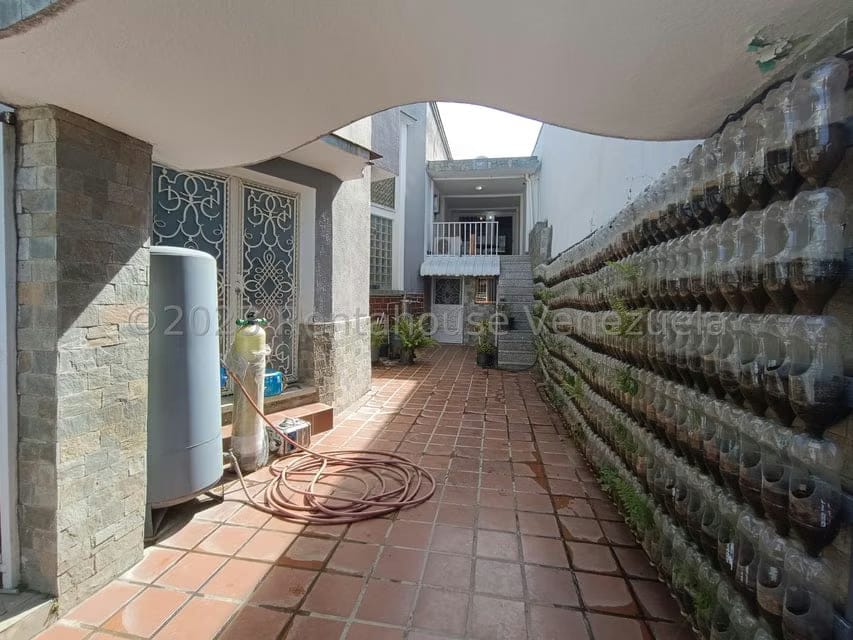 Casa (1 Nivel) en Venta en San Bernardino, Distrito Metropolitano - 10