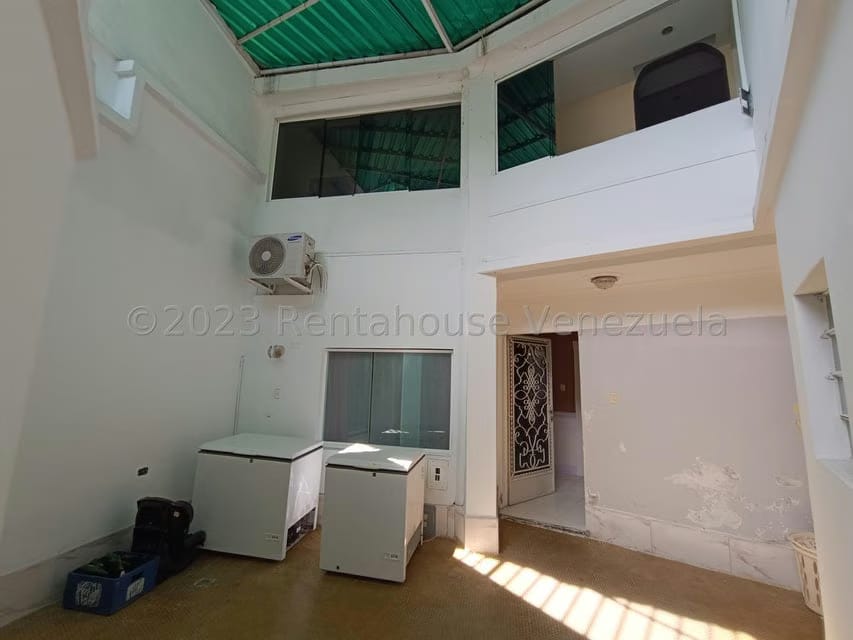 Casa (1 Nivel) en Venta en San Bernardino, Distrito Metropolitano - 96