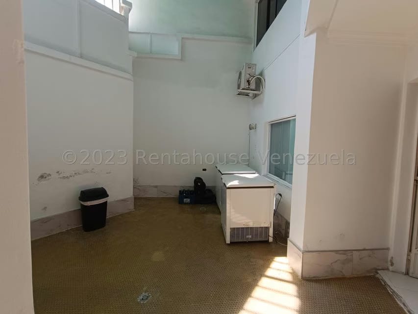 Casa (1 Nivel) en Venta en San Bernardino, Distrito Metropolitano - 97