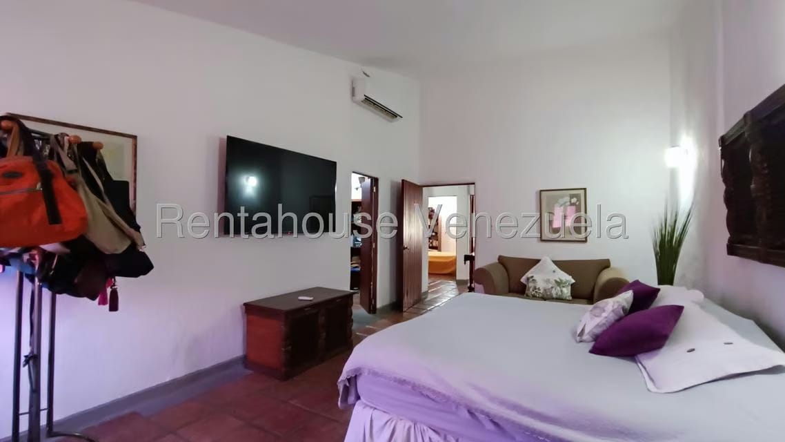 Casa (Duplex) en Venta en Trigal Norte, Carabobo - 24
