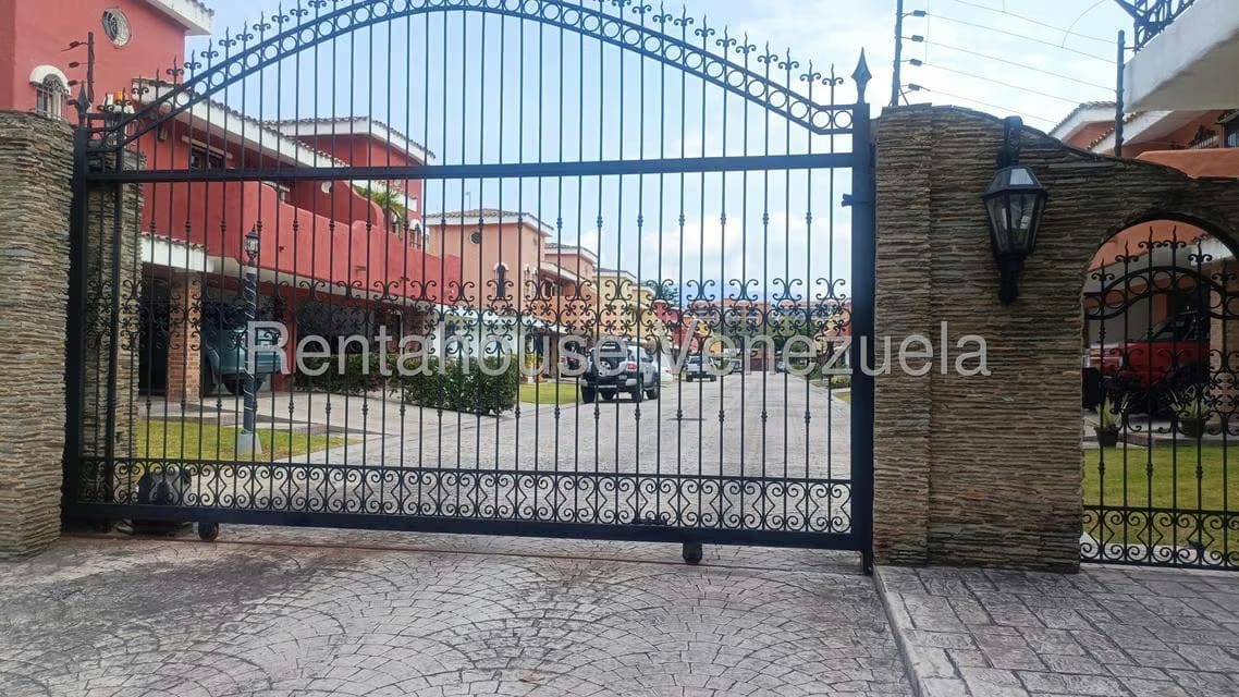 Casa (Duplex) en Venta en Trigal Norte, Carabobo - 47