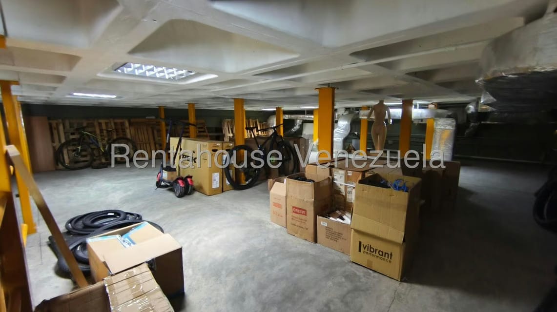 Comercial (Local Comercial) en Alquiler en Macaracuay, Distrito Metropolitano - 19