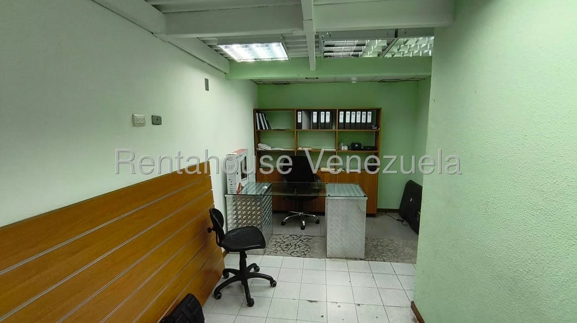 Comercial (Local Comercial) en Alquiler en Macaracuay, Distrito Metropolitano - 7