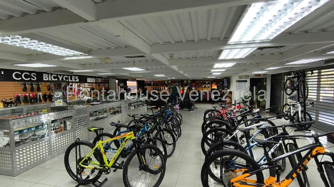 Comercial (Local Comercial) en Alquiler en Macaracuay, Distrito Metropolitano - 9