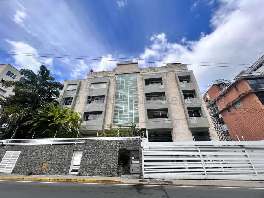 Comercial (Edificio) en Venta en Los Palos Grandes, Distrito Metropolitano