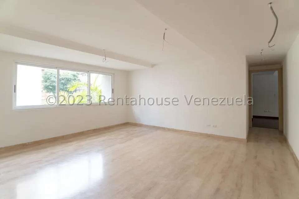 Comercial (Edificio) en Venta en Los Palos Grandes, Distrito Metropolitano - 22