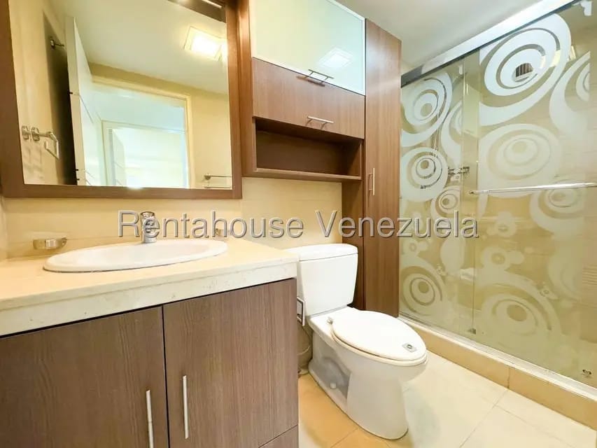 Comercial (Edificio) en Venta en Los Palos Grandes, Distrito Metropolitano - 44